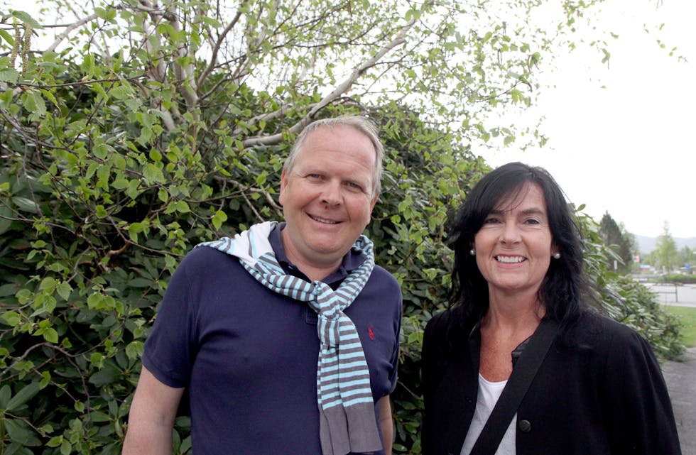 Sigmund Lier og Anita Halsnes frå Tysvær Arbeiderparti er letta over at reservasjonsretten ikkje blir innført. Regjeringa deira fråtok fastlegar retten i 2011.
Foto: Mona Terjesen