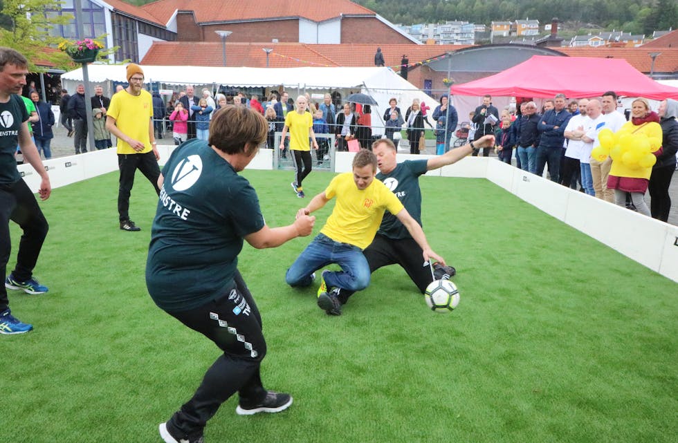Oskar Lie og Sigrid Marud Lauridsen har arbeida hardt med å lage frukthage, utrehage, og mykje, mykje meir på Li.
Foto: Ingvild R. Myklebust