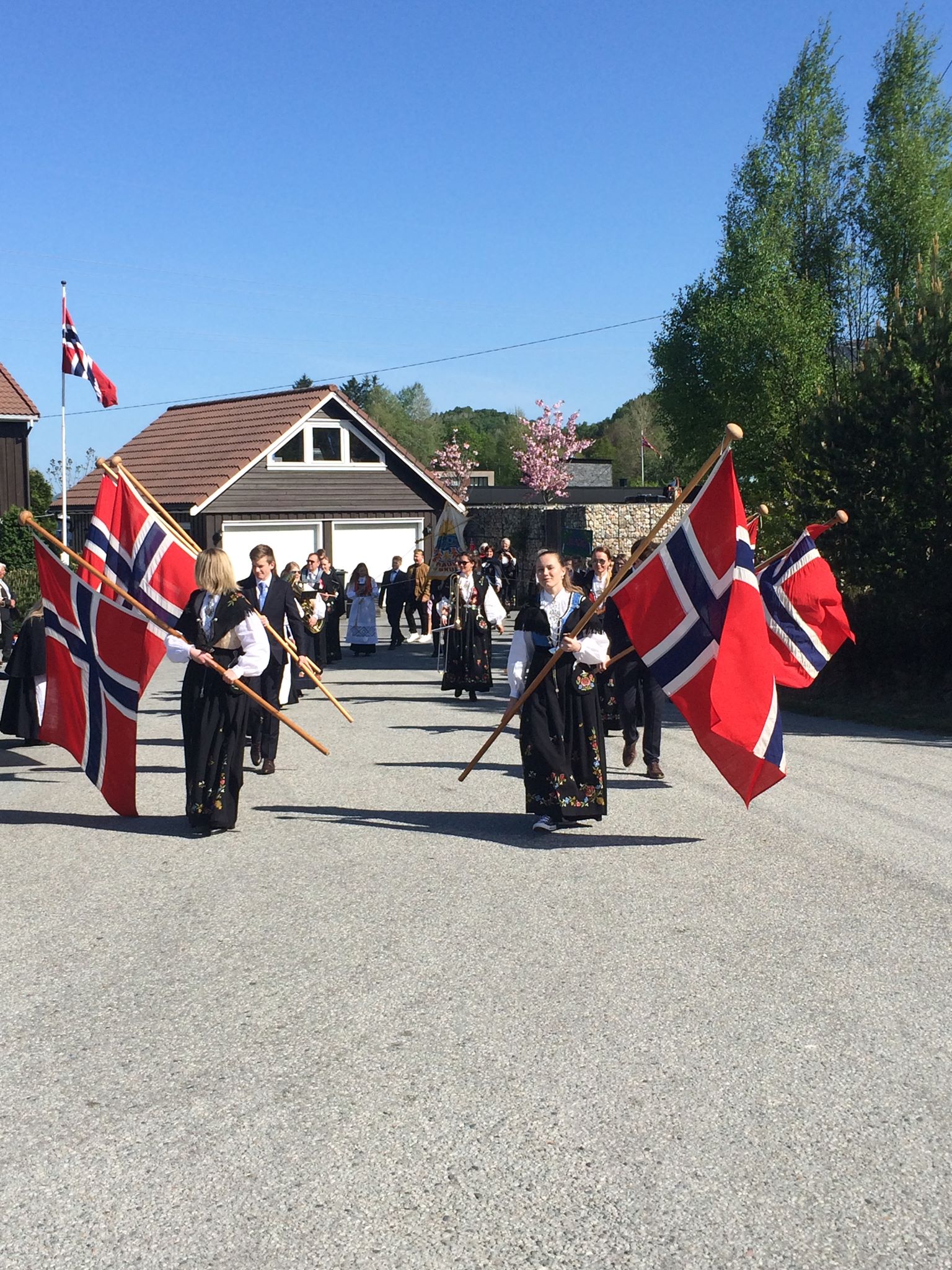 32702600_10212082766967987_3524464521173270528_n