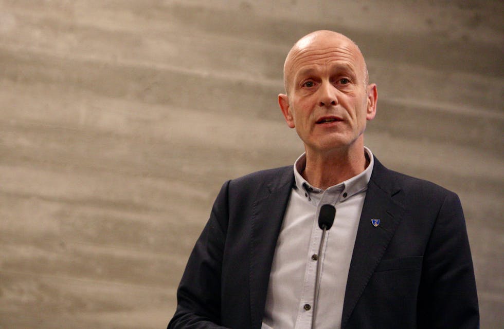 Rådmann Sigurd Eikje har tilsett to nye kommunalsjefar, og skal snart i gang med vurderinga av plansjefen.
Foto: Alf-Einar Kvalavåg
