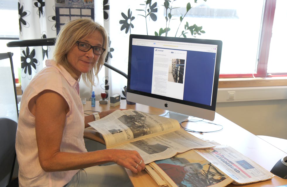 Irene Stuhaug håper folk vil ta ein kik heime om dei har liggande Tysvær Bygdeblad frå 1999, 2000 eller 2003.
Foto: Ingvild R. Myklebust