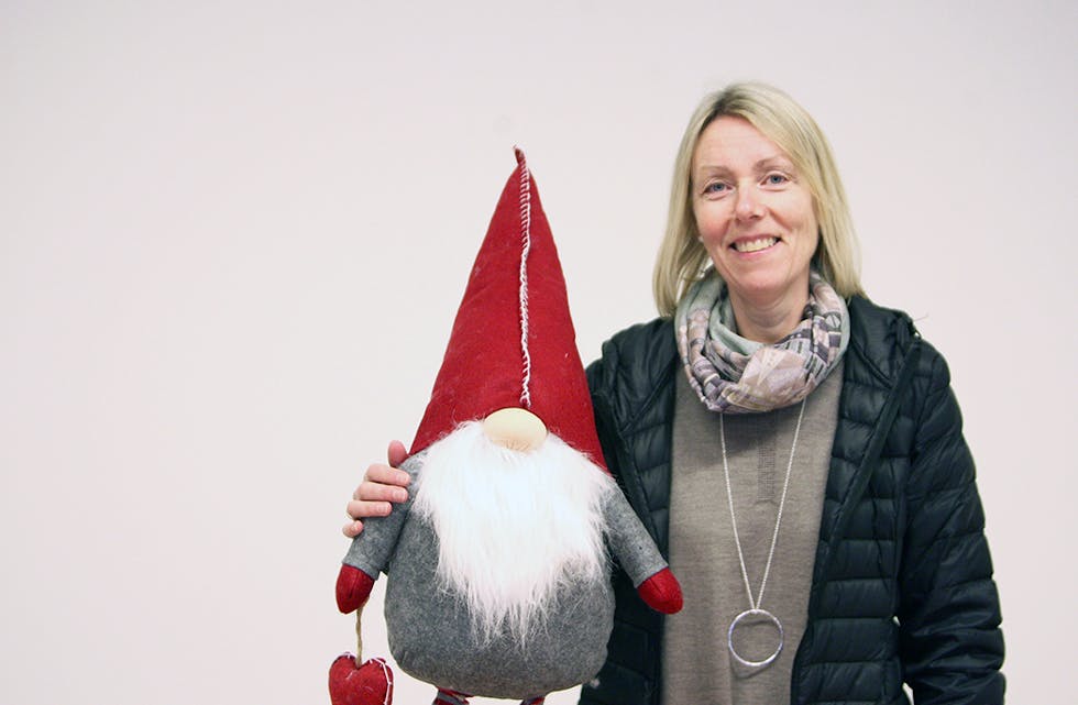 Anders Netland var rett svar på kven det var som var «Årets julenisse» i Bygdebladet. Det visste Kari Undheim og fleire hundre andre.
Foto: Alf-Einar Kvalavåg