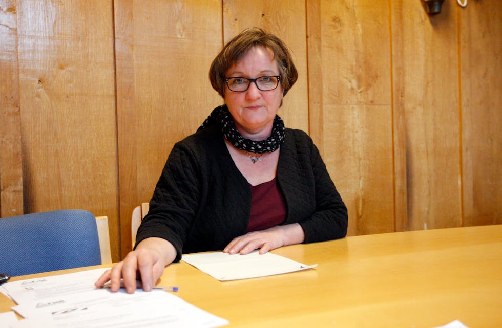 Randi Rettedal er ferdig som rektor ved Tveit vidaregåande skule. Ho skal fungere som rådgivar fram til hausten.
Foto: Alf- Einar Kvalavåg