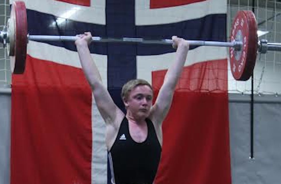 Alexander Kolstø Våge er norsk juniormester i vektløfting. Foto: privat