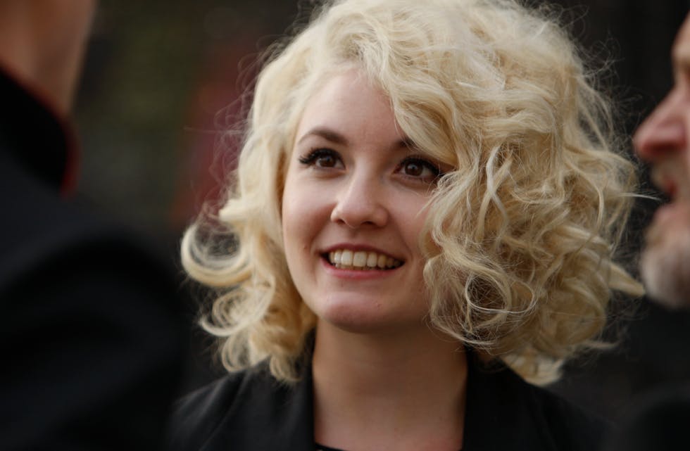 Mia Marlen Berg er med i forestillingen «Hundre hemmeligheter» som er nominert til Heddaprisen. Foto: Alf-Einar Kvalavåg