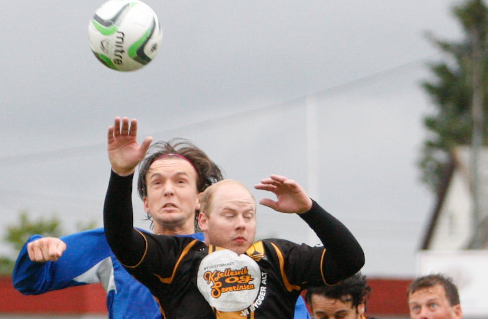 Kenneth Kristiansen var både høgt og lågt då Falkeid banka Haugaland 4-1. Foto: Alf-Einar Kvalavåg
