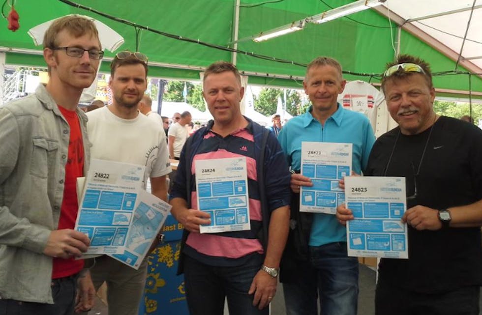 Bjørn Erik Fagerheim, Ole Sandvik, Tormod Førland, Thomas Brekke Førland, Håvard Førland og Jard Bringedal var og hentet startnrummer i går. Nå er de på vei mot mål 300 kilometer unna.
Foto: Privat