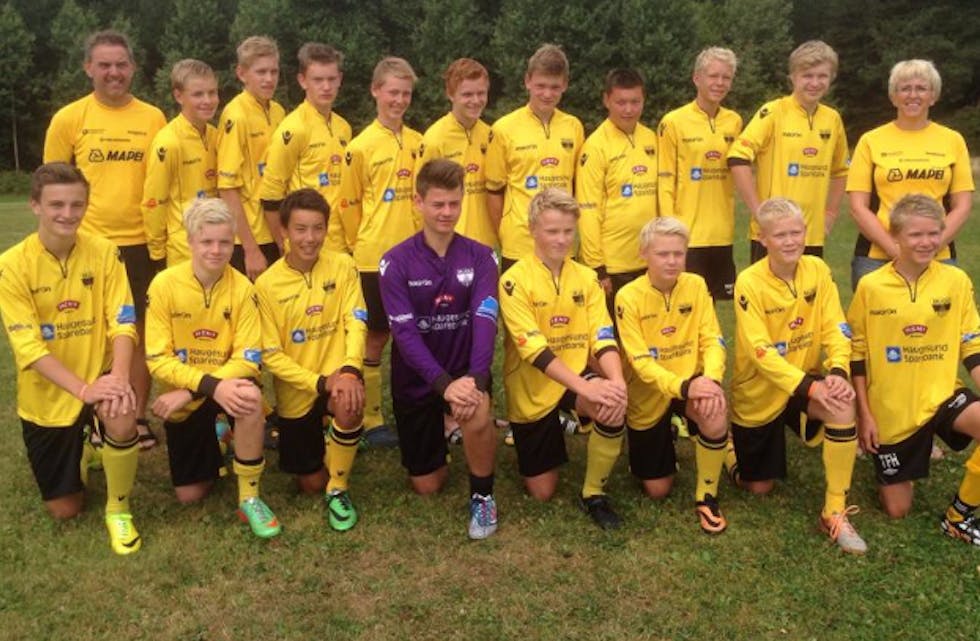 Skjold gutar klare for Norway Cup 2014. Foto: Helge Risanger/FB