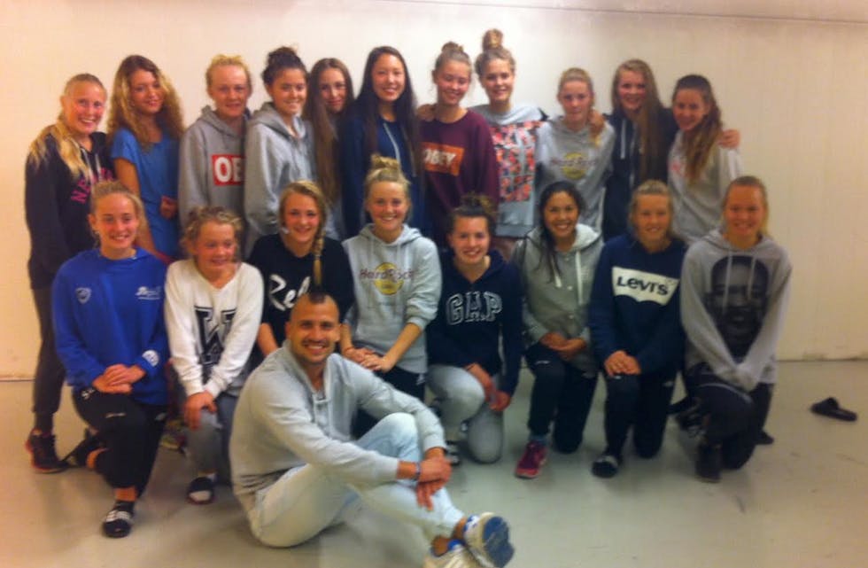 Dusan Cvetinovic fra FKH kom på besøk.