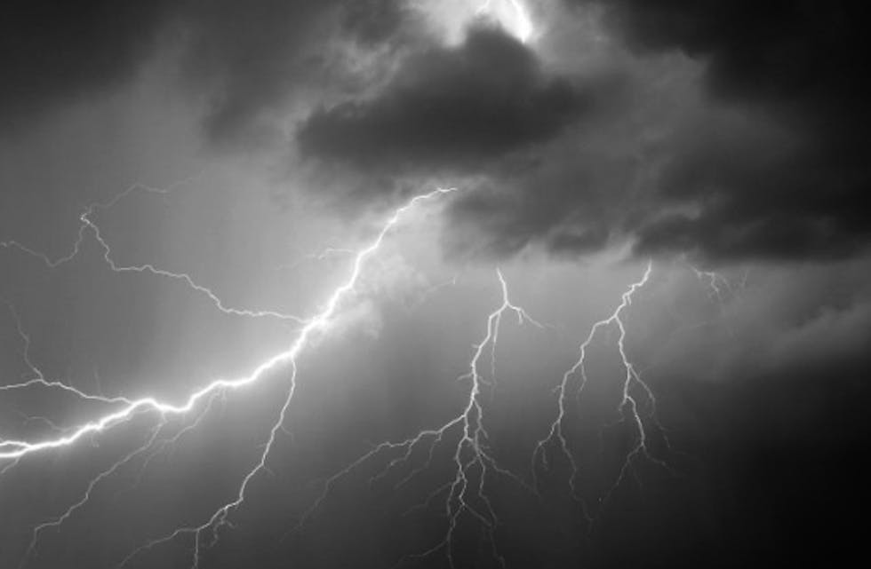 Det er ventet mye torden og lyn på Vestlandet torsdag ettermiddag og kveld. Arkivfoto: Mona Terjesen