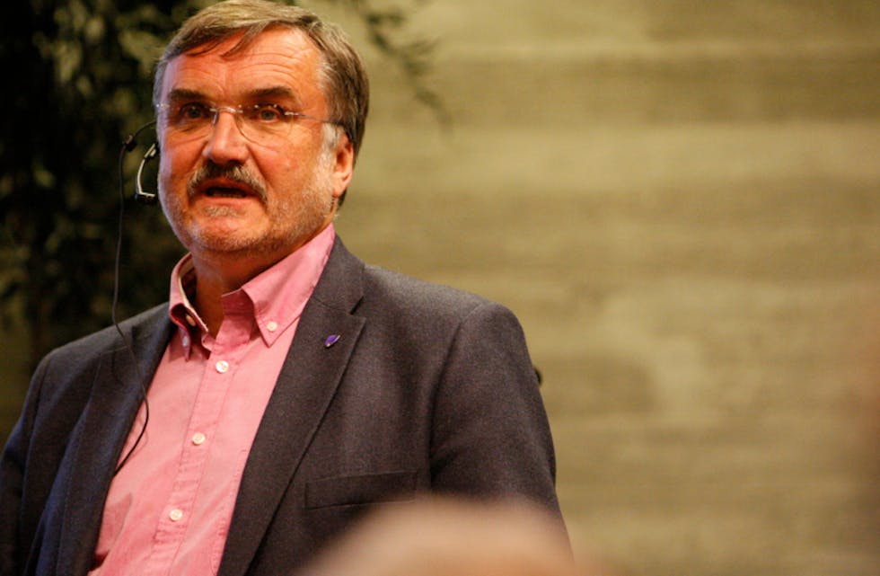 Rådmann Arvid Vallestad la i kveld fram eit forslag til budsjett for Tysvær. Foto: Alf-Einar Kvalavåg