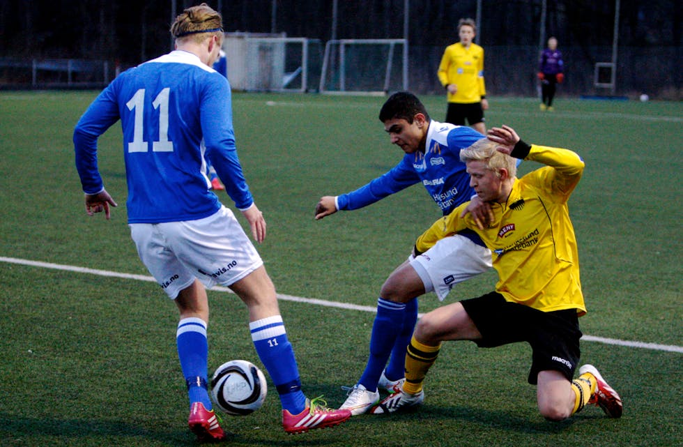 Skjold-spelar Even Lønning var banenes beste mot Haugar, då dei gulkledde vann 4-1. Foto: Alf-Einar Kvalavåg