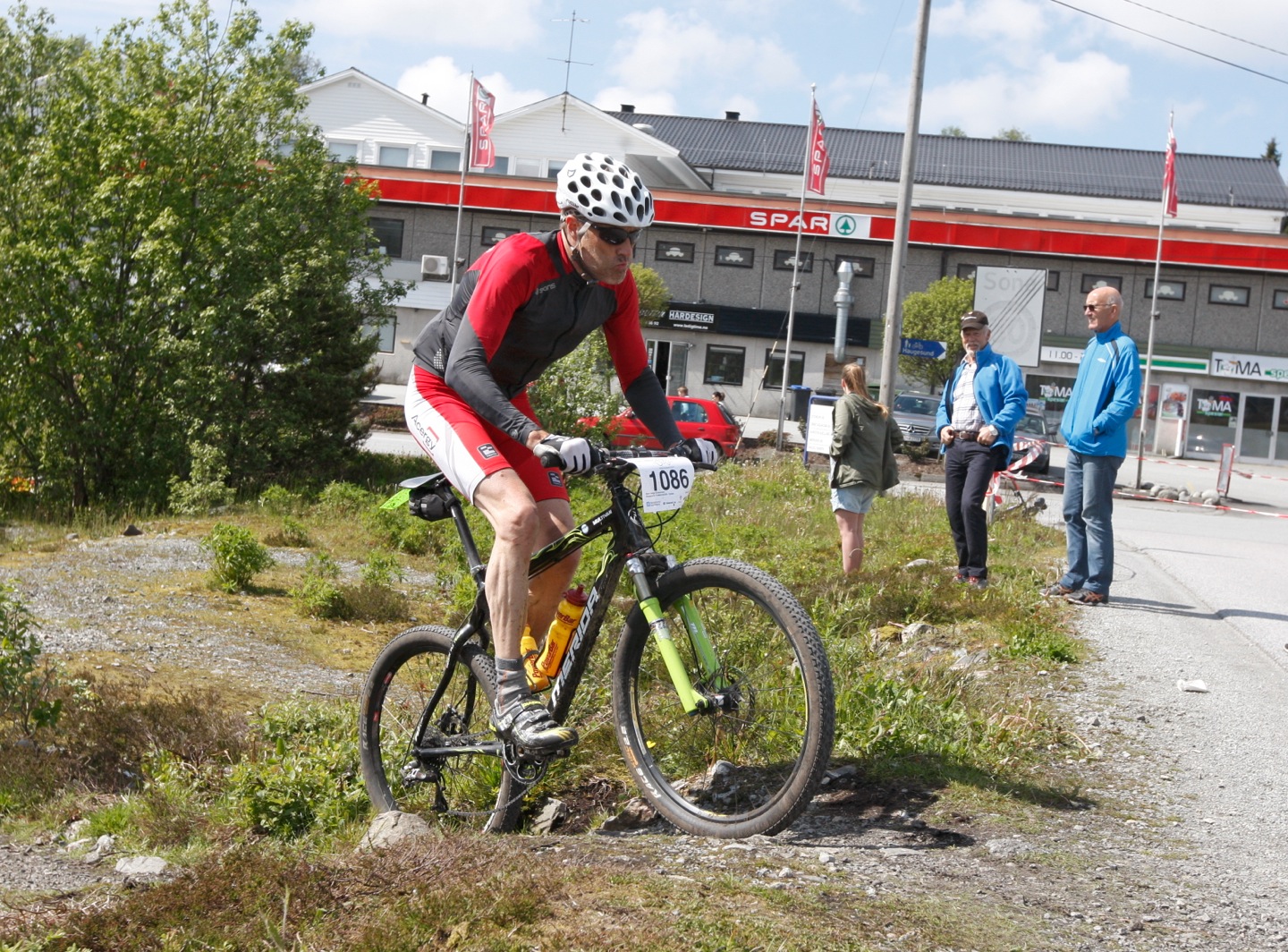 Skjermbilde 2015-06-06 kl. 13.44.02