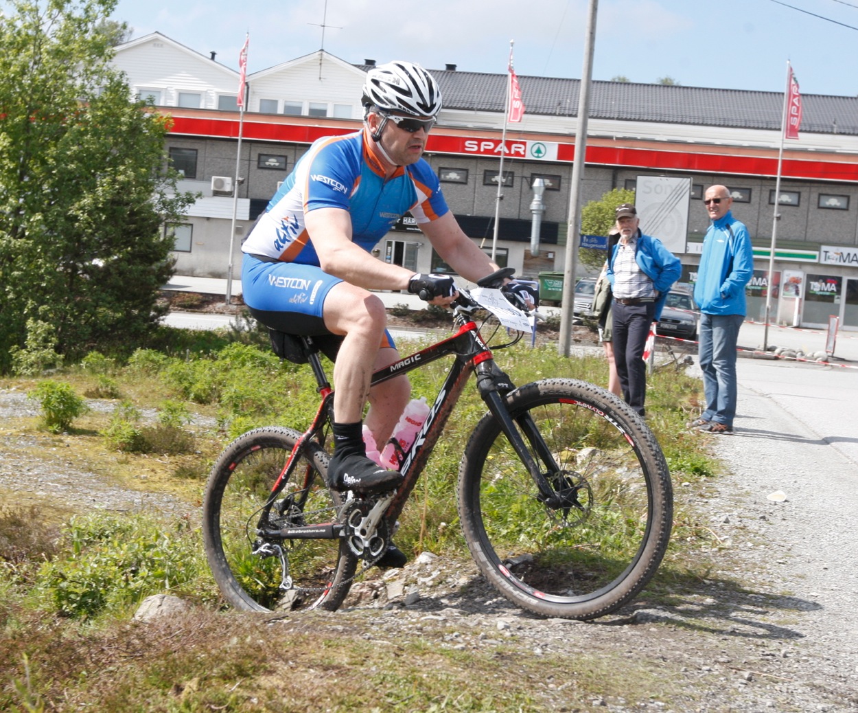 Skjermbilde 2015-06-06 kl. 13.47.19