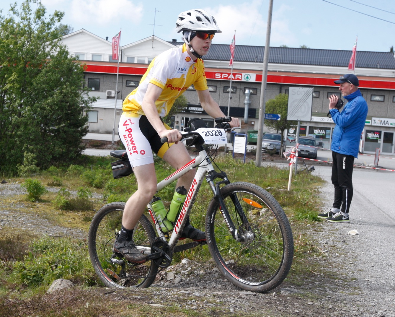 Skjermbilde 2015-06-06 kl. 14.03.37