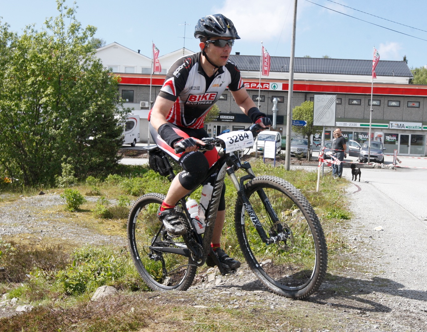 Skjermbilde 2015-06-06 kl. 14.07.57