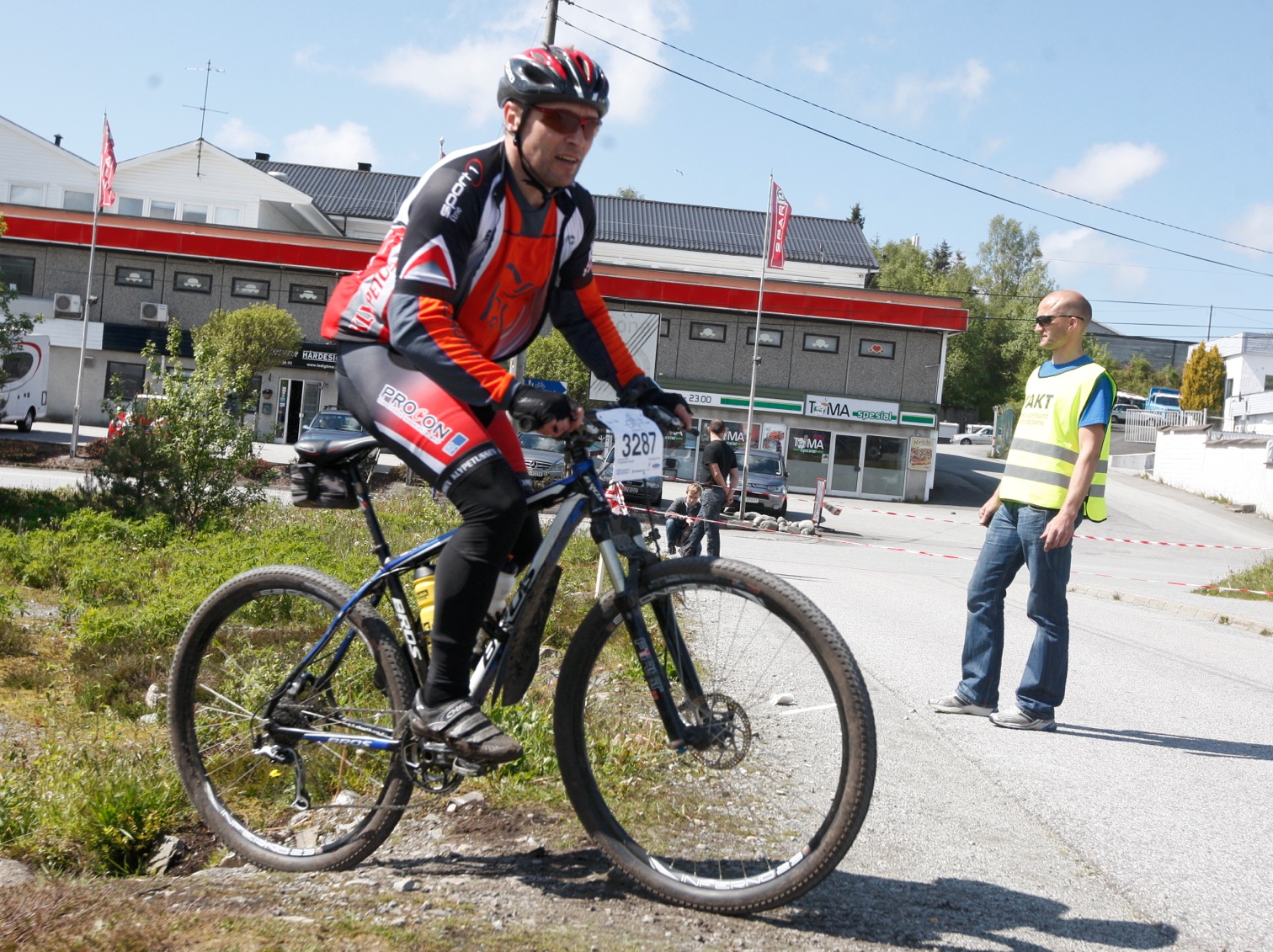 Skjermbilde 2015-06-06 kl. 14.26.42