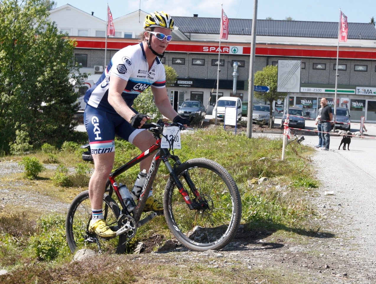 Skjermbilde 2015-06-06 kl. 14.27.28