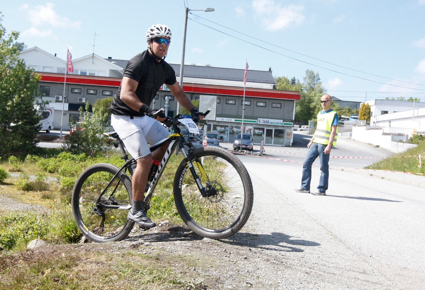 Skjermbilde 2015-06-06 kl. 14.33.14