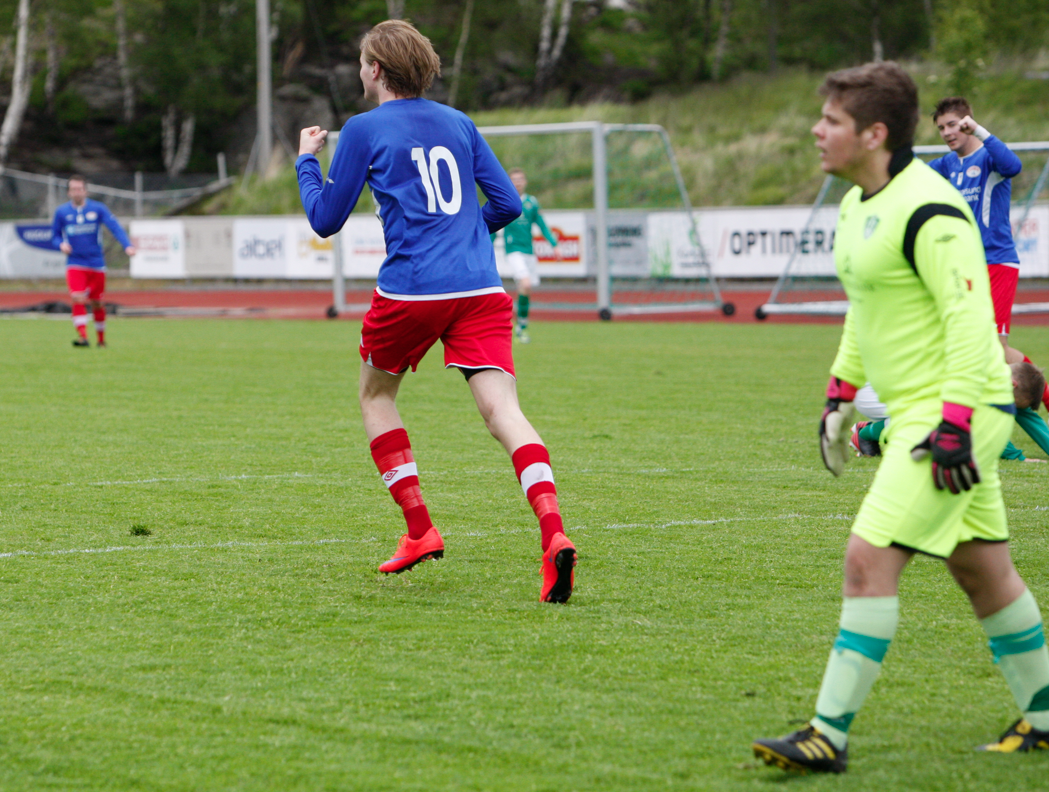 Skjermbilde 2015-06-18 kl. 21.30.53