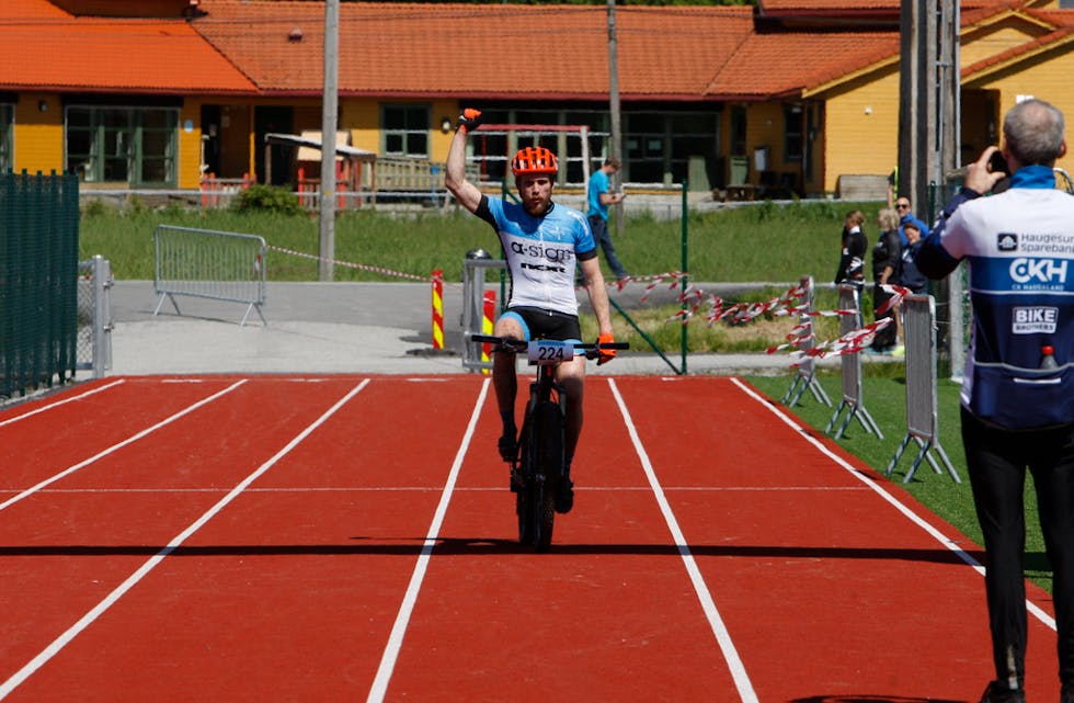 Skjermbilde 2015-06-21 kl. 18.55.55