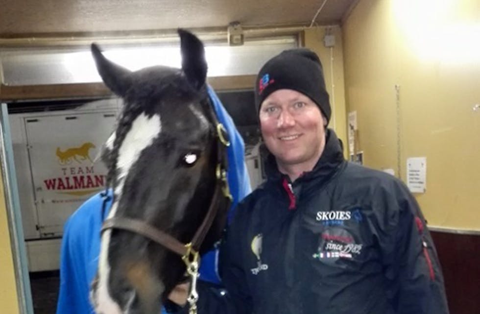 Kringelandtellus og kusken Vidar Tjomsland. Foto: Stine Birkeland