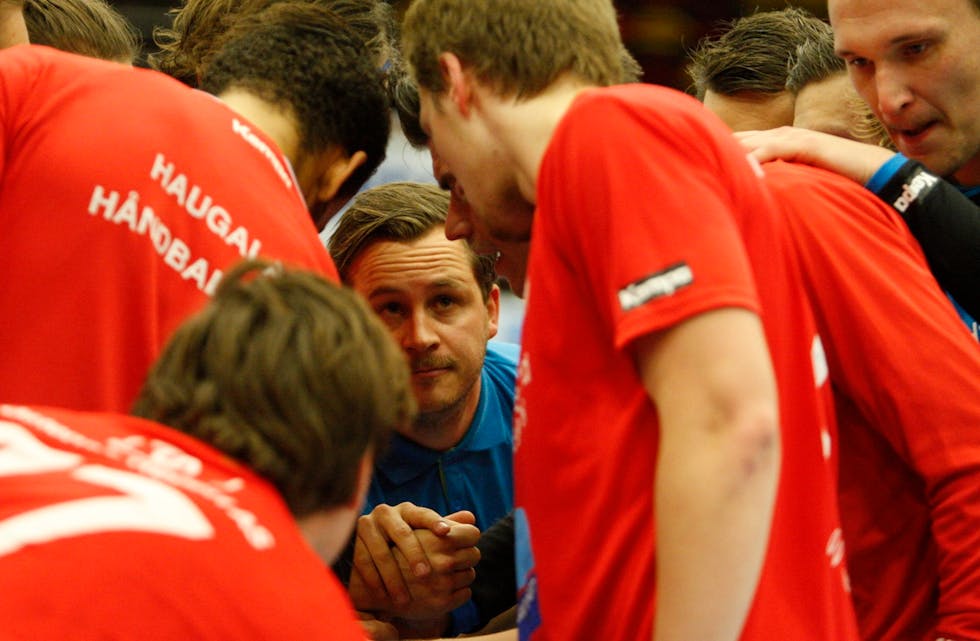 Kristoffer Froestad og HHK skal møte Sandfjord i storhallen på laurdag. Foto: Alf-Einar Kvalavåg