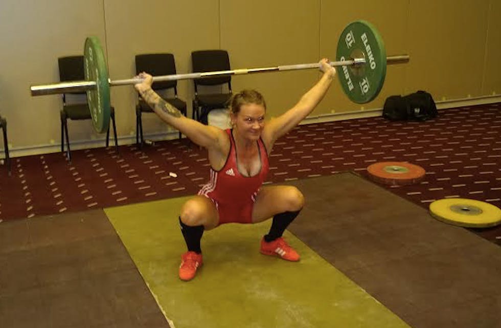 Monica Dahle fra Tysvær Vektløfterklubb satte i dag fem norske rekorder
