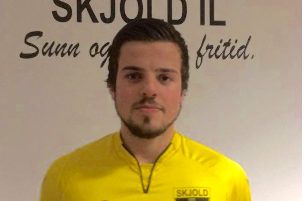 Jonas  Wergeland signerte i dag en to års kontrakt med Skjold. Foto: Hans Gunnar Hansen