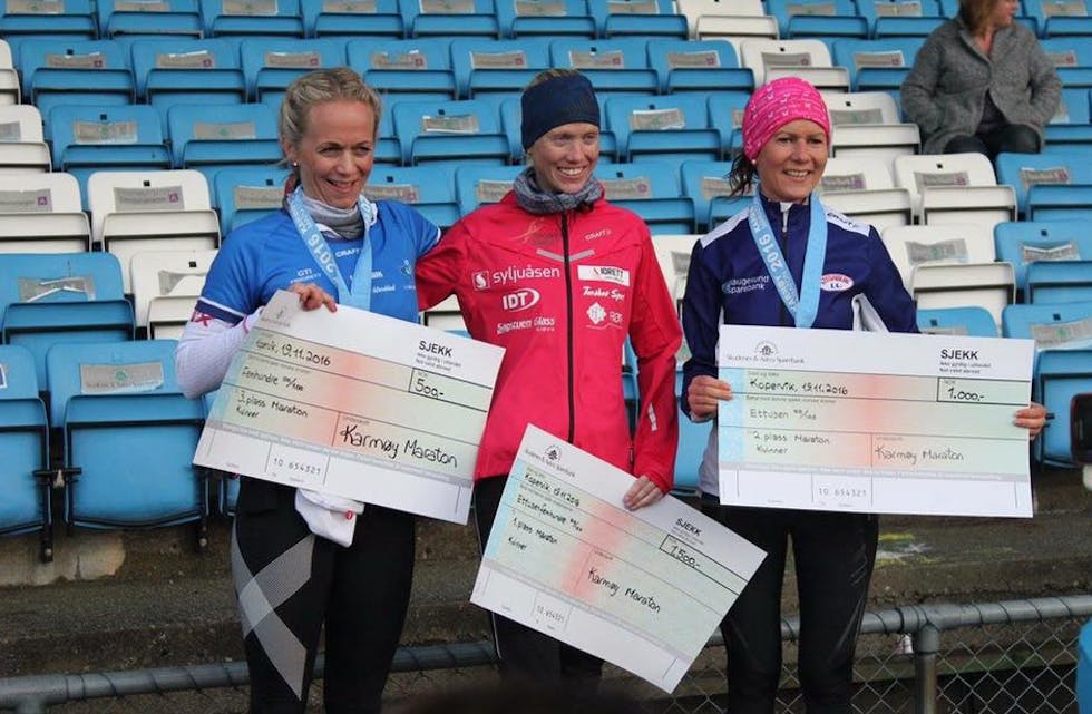 Vivian Kyte fra Stegaberg (t.h.) ble nummer to under Karmøy Maraton.