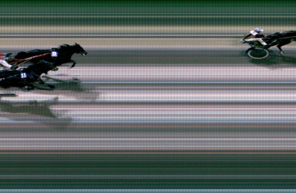 Tysvær et hav foran resten. Kringeland Enok og Johan Kringeland Eriksen i aksjon på Bjerke. Foto: Rikstoto.no