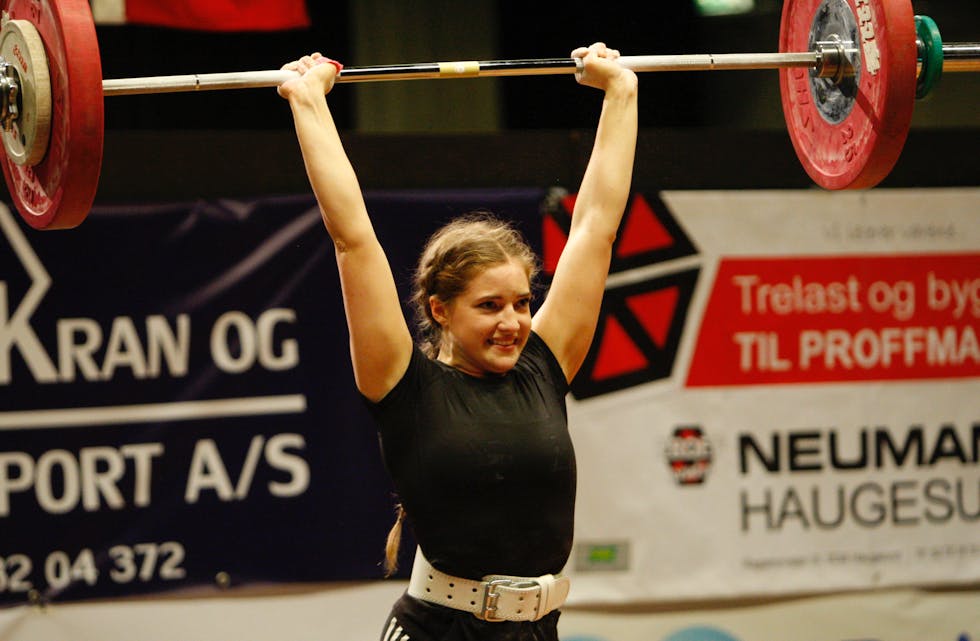Kamilla Storstein Grønnestad fikk opp 62 kilo i rykk og 82 kilo i støt.