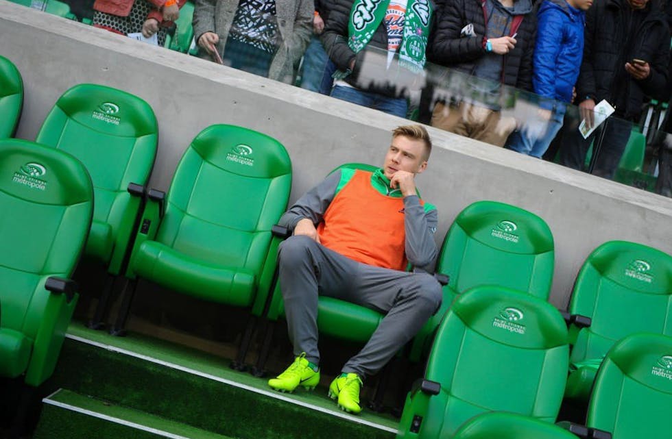 Snart pappa og snart kvitt strekken. Alexander Søderlund har spennende dager i møte. Foto: Saint Etienne