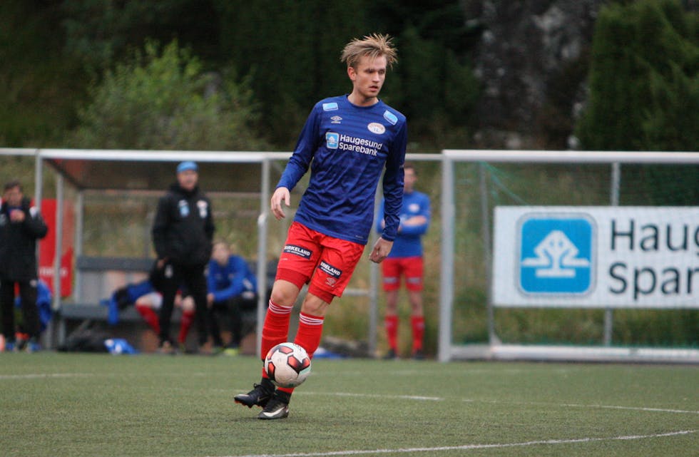 Aleksander Gundersen scoret tre ganger mot Leirvik. Foto: Alf-Einar Kvalavåg
