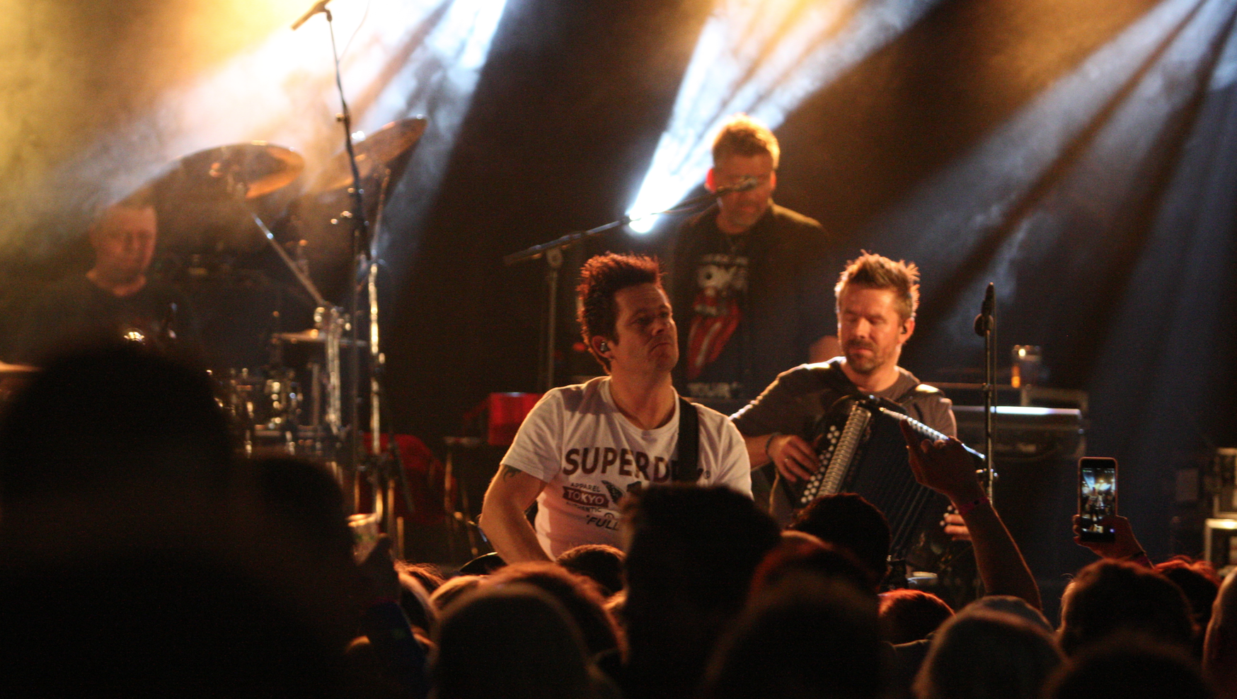 Skjermbilde 2017-10-28 kl. 23.37.26