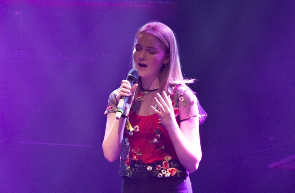 Marie Kvammen Aksland fra Tysvær imponerte fra scenen lørdag kveld. Foto: Jorunn Bjørndal Lilleland