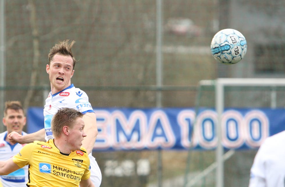 Kristoffer Haraldseid var på hjemmebane og likte seg godt i kamp mot Mats Steinsland. Foto: Alf-EInar Kvalavåg
