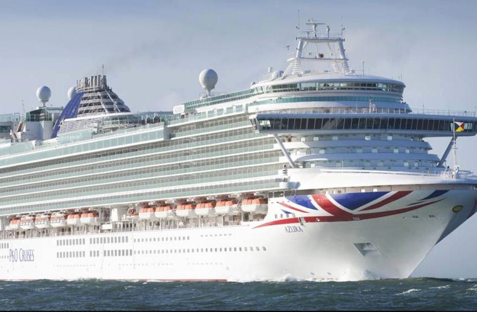 Tirsdag 1. mai ankommer cruiseskipet ”AZURA” Garpeskjærkaien.