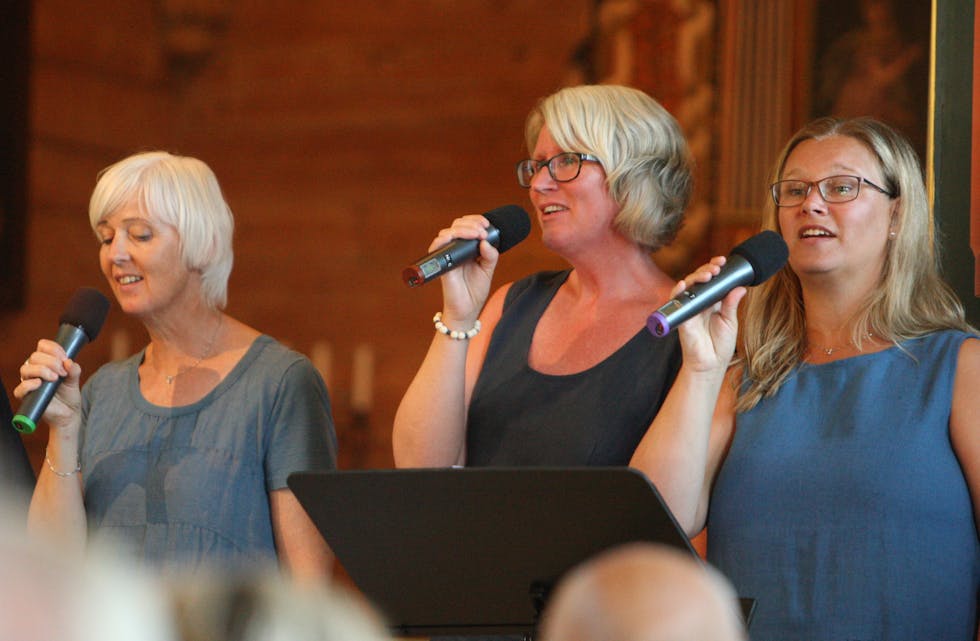 Amateur har med seg tysværbuen Greta Skorpe Elverhaug (i midten) på vokal. Foto: Alf-Einar Kvalavåg