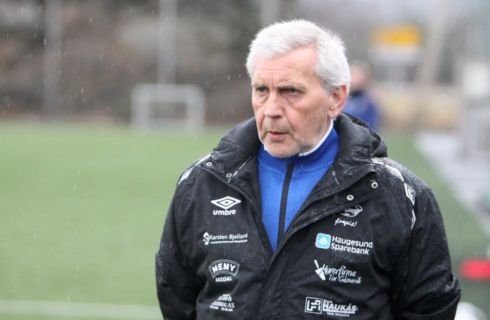 Arne Breivik og Falkeid tar i mot Vidar i kveld. Foto: Alf-Einar Kvalavåg