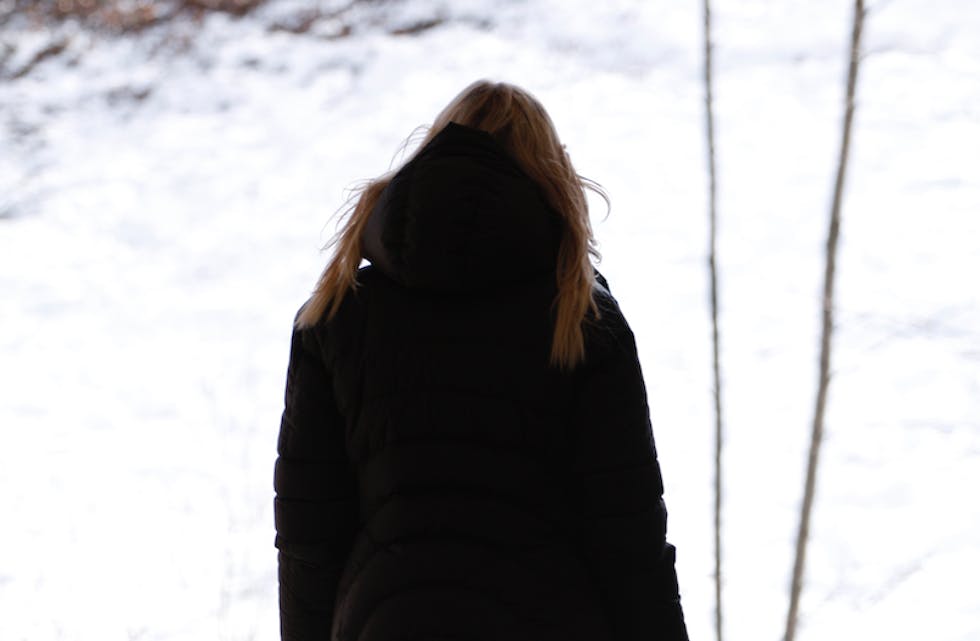 Ella er blant mange unge som opplever press i dag. Utfallet for henne blei anoreksi.