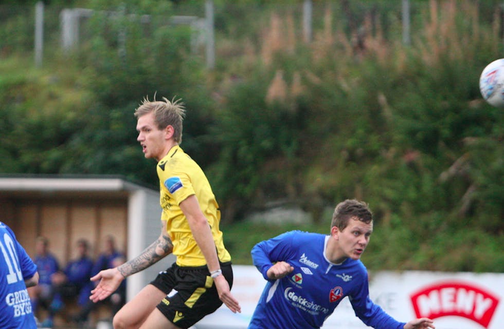 Aleksander Gundersen scoret ett mål, men var ellers lite med i spillet mot Voll som vant 5-2. Foto: Alf-Einar Kvalavåg