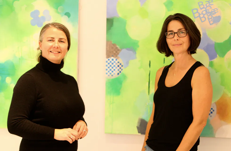 Norunn Fresvig og Helene Nielsen åpner utstilling i galleriet i Tysværtunet i morgen. Foto: Alf-Einar Kvalavåg