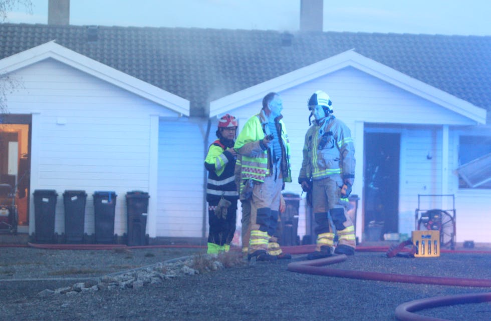 Mannskap fra både Haugesund og Aksdal rykket ut til brannen i Frakkagjerddalen. Foto: Alf-Einar Kvalavåg