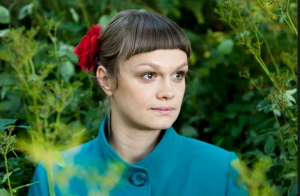 Else Olsen S. er pianist, komponist og kunstnarleg forskar.