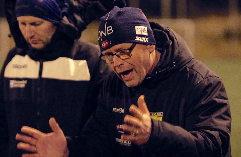 Bjørn Arne Steinsland og Skjold kan i kveld ryke ut av vintercupen. Foto: Alf-Einar Kvalavåg