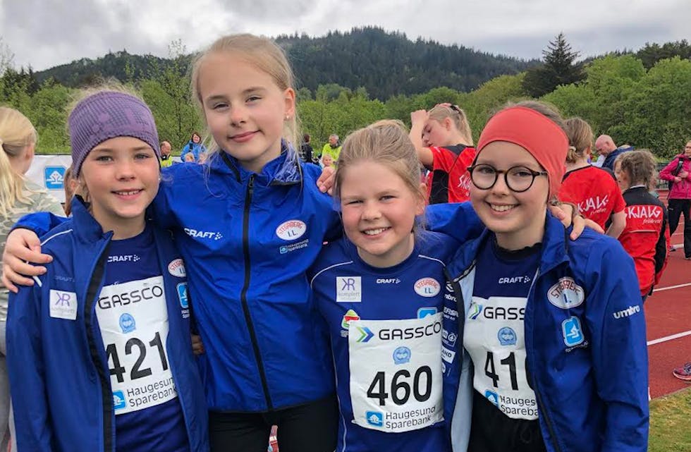 Navn J11: Vilde Aarøy, Linnea Stølsvik, Amelia Moe, Josefine Baksaas.