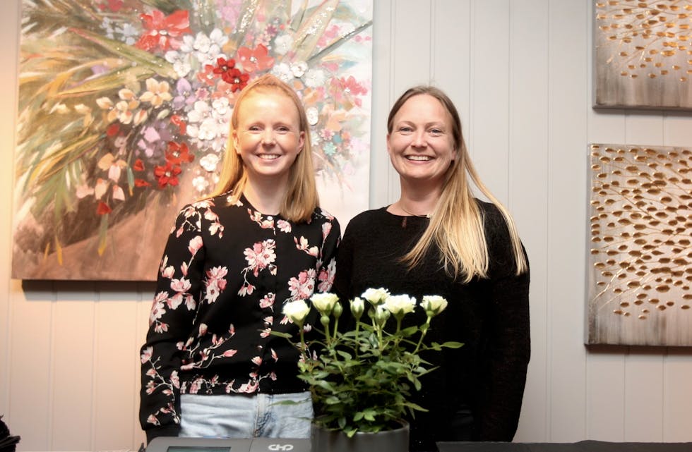 Tone Marita Valskår og Camilla Åkra har åpnet interiørbutikken C-54 i Aksdal Senter. Foto: Alf-Einar Kvalavåg