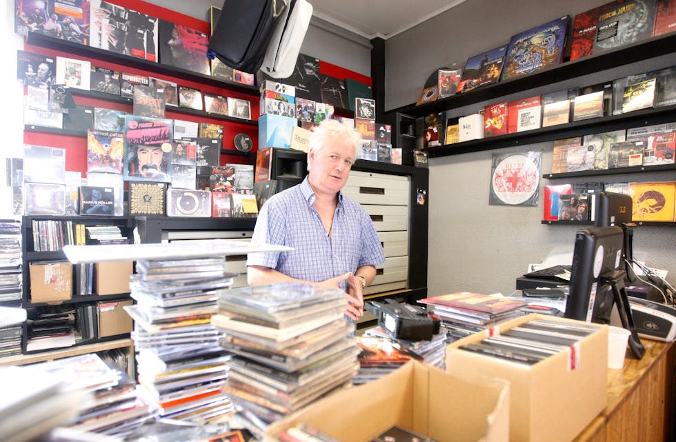 Er du «pittelitt» interessert i musikk og platesamlingar har du garantert høyrt om butikken «Shabby Records» og Vidar Wenneck Aas.
Foto: Alf-Einar Kvalavåg