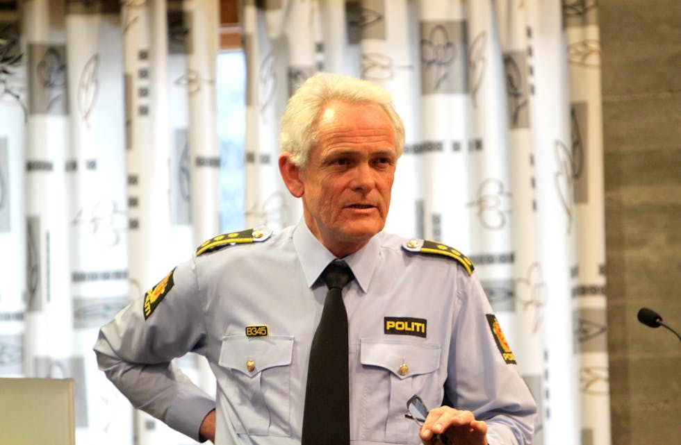 Lensmann Racin Tjøsvoll var tilstades under orienteringsmøtet i august. No er politiet klar med sin uttale i rusbustadssaka. 
Akrivfoto: Mona Terjesen